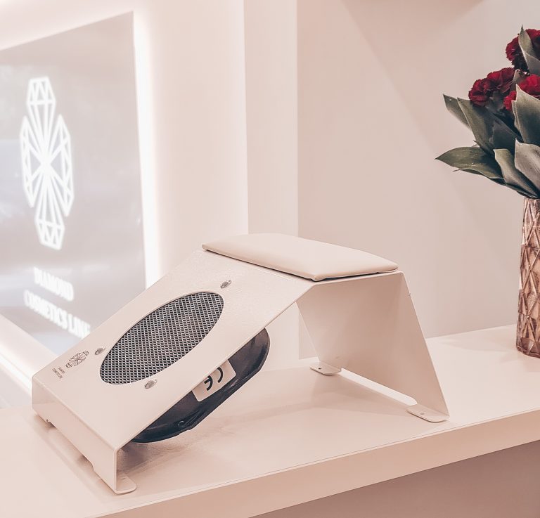 Støvtrekker/støvsuger Diamond PRO-series med håndstøtte, 80 W